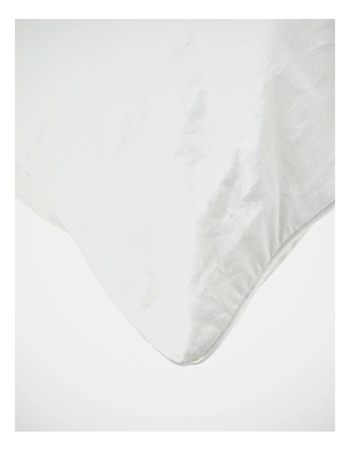 Heritage Deluxe 50/50 White Duck Down And Feather Pillow 5 Heritage Deluxe 50/50 White Duck Down And Feather Pillow - Image 3