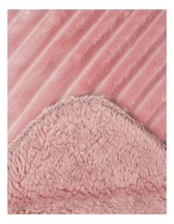 Heritage Chunky Rib Mink Blanket In Blush -Heritage 800097490 950037580 3 720x928