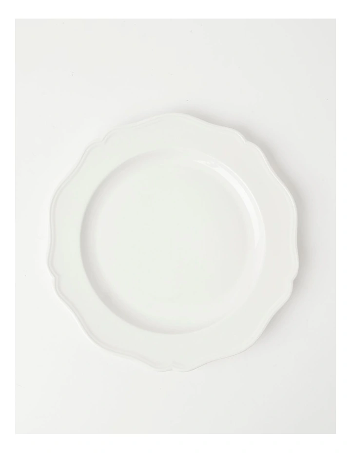 Heritage Scalloped Dinner Plate 3 Heritage Scalloped Dinner Plate