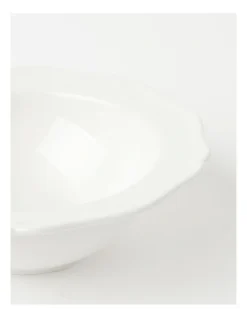 Heritage Scalloped Cereal Bowl -Heritage 826728850 3 720x928