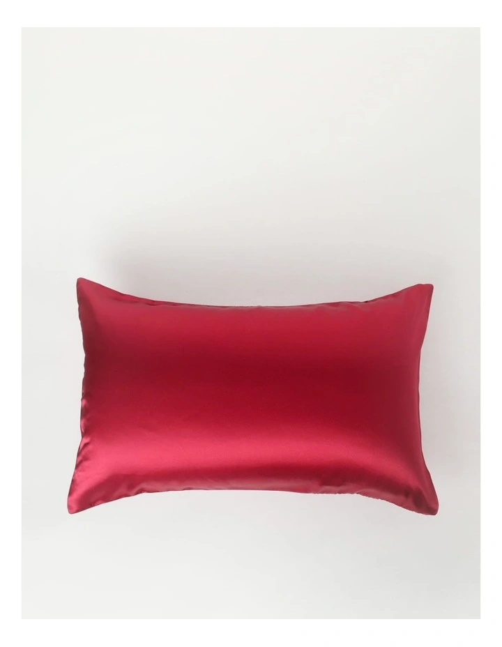 Heritage Silk Front Pillowcase Pair In Red 4 Heritage Silk Front Pillowcase Pair In Red - Image 2