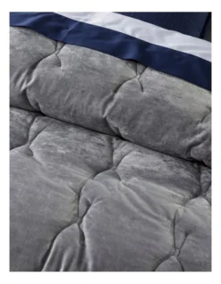 Heritage Daphne Velvet Coverlet Silver -Heritage 871759810 886652020 3 720x928