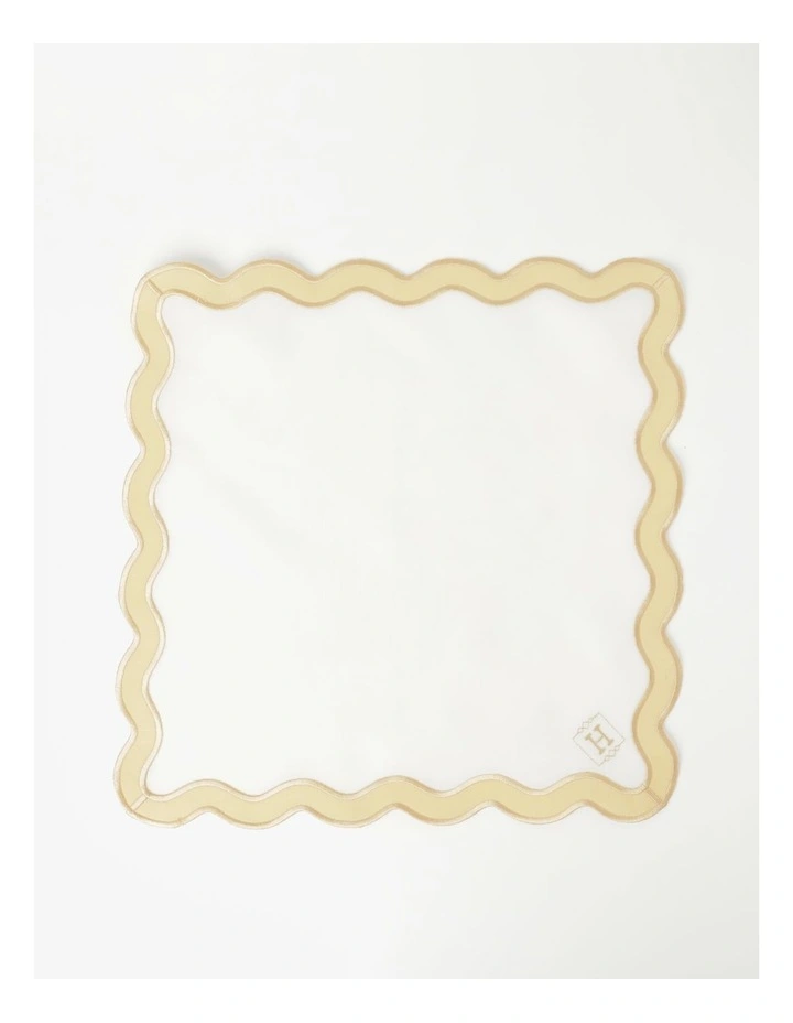 Heritage Florence Scalloped Edge Napkins Set Of 4 With Gold Rim 4 Heritage Florence Scalloped Edge Napkins Set Of 4 With Gold Rim - Image 2
