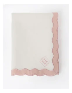 Heritage Florence Scalloped Edge Tablecloth In Pink/White