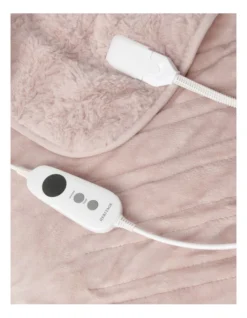 Heritage Faux Fur Heated Throw In Pink -Heritage 953518690 3 720x928